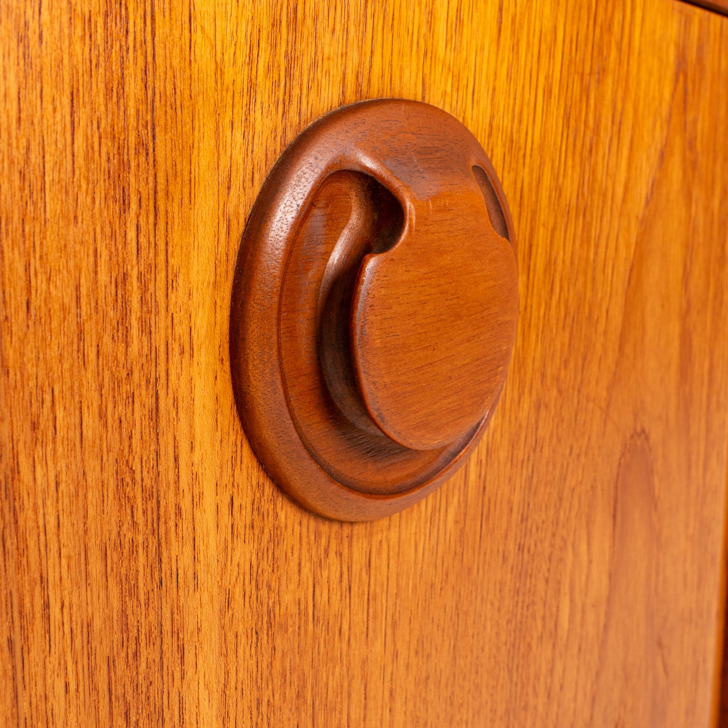 British Beautility teak sideboard 1960s