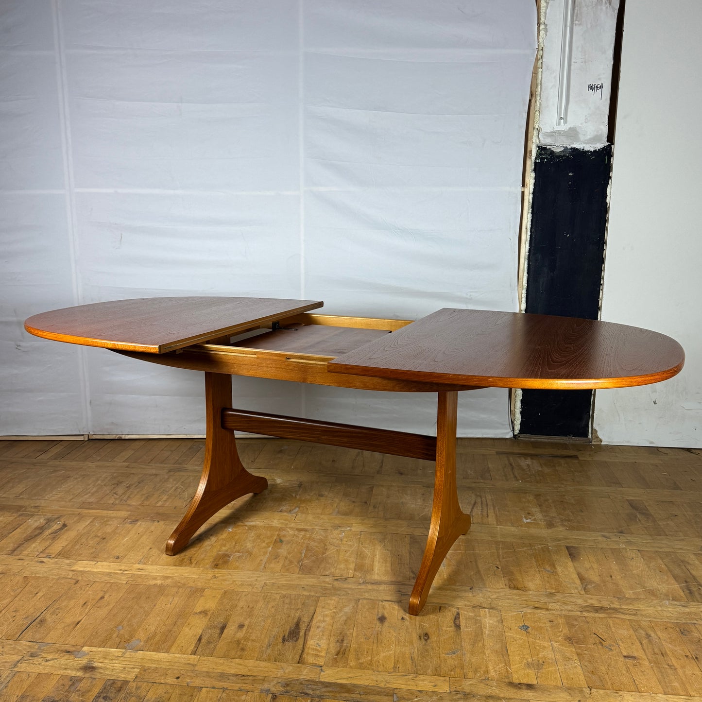 GPlan teak extendable dining table 1960s