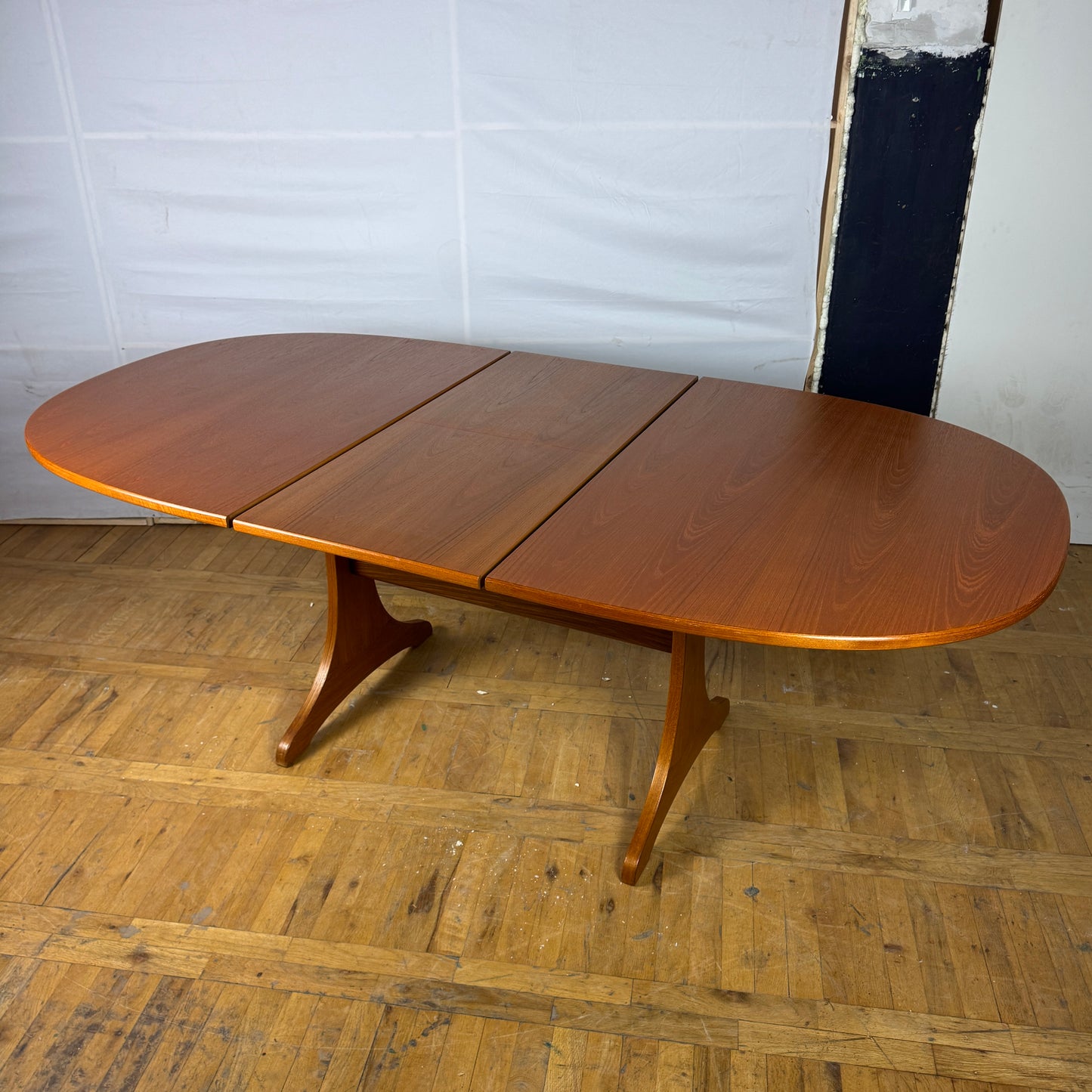 GPlan teak extendable dining table 1960s