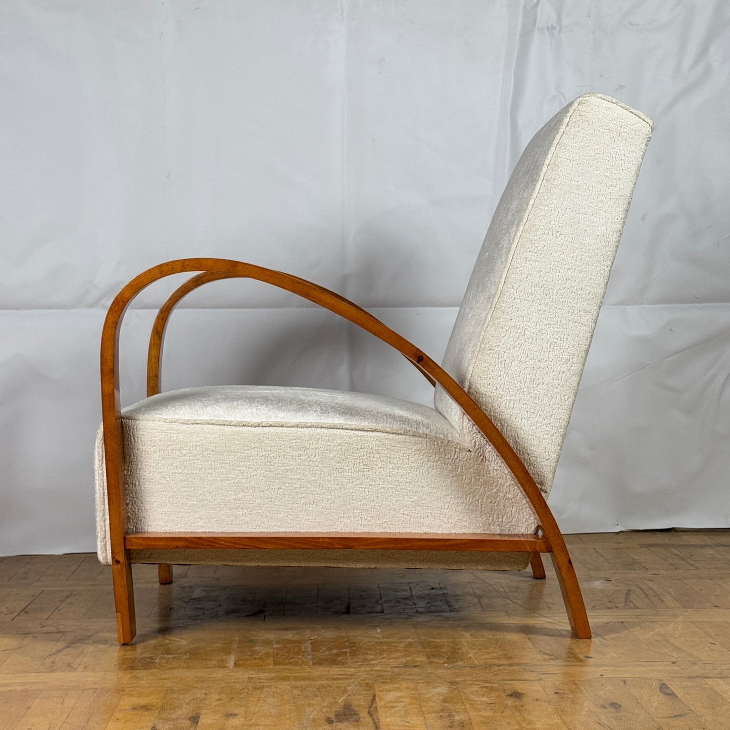 Pair of fully restored French art-deco armchairs 1960s