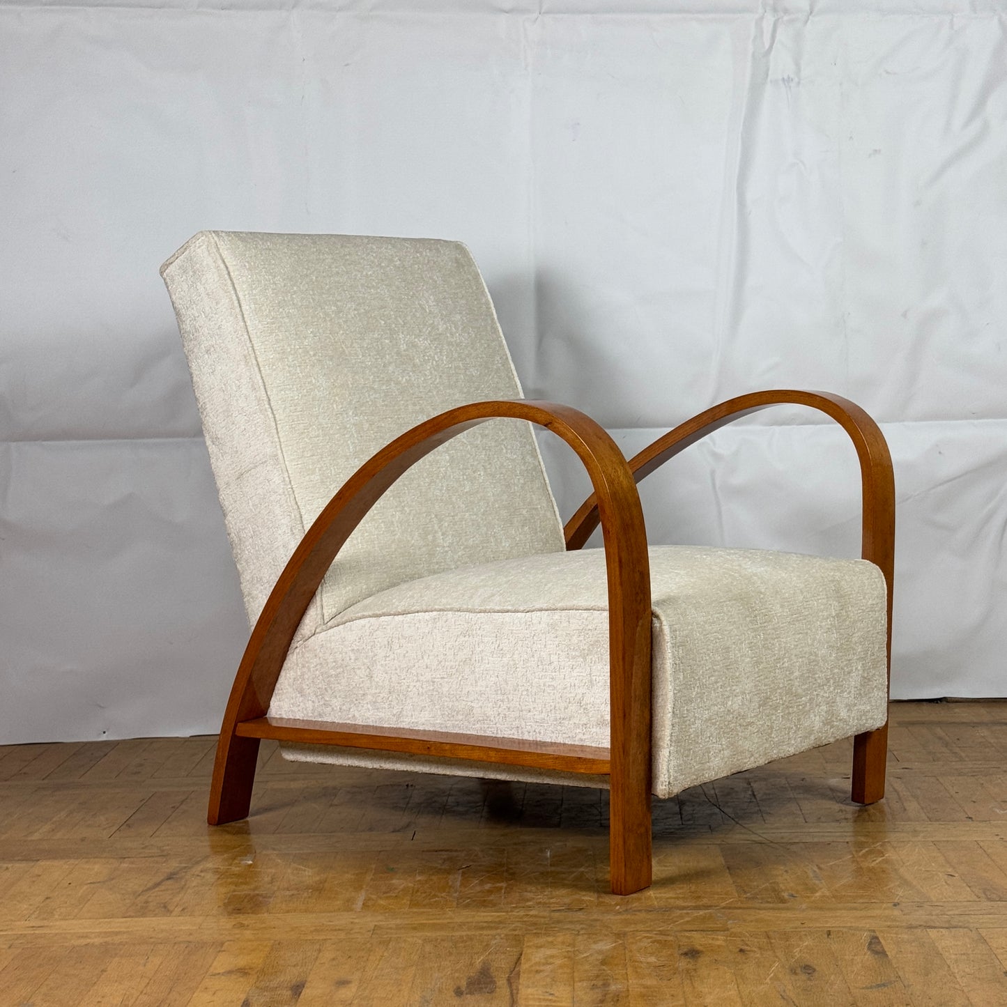 Pair of fully restored French art-deco armchairs 1960s