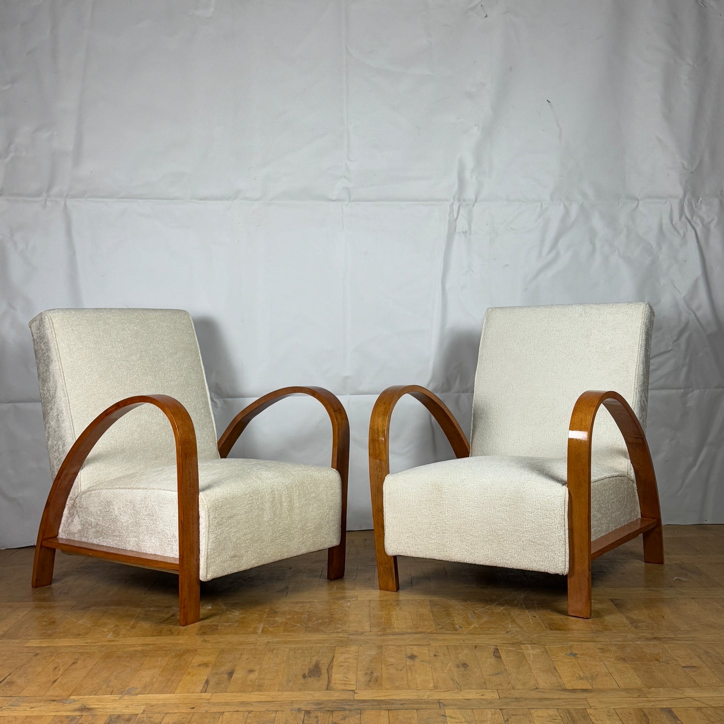 Pair of fully restored French art-deco armchairs 1960s