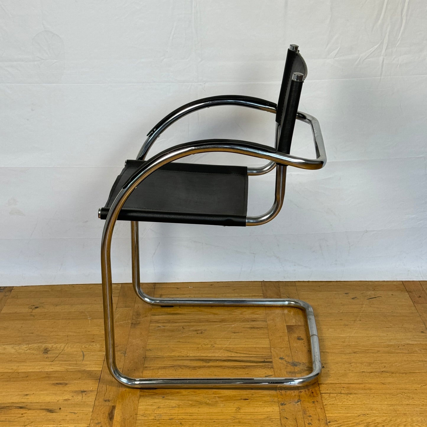 Bauhaus tubular chair 1990s