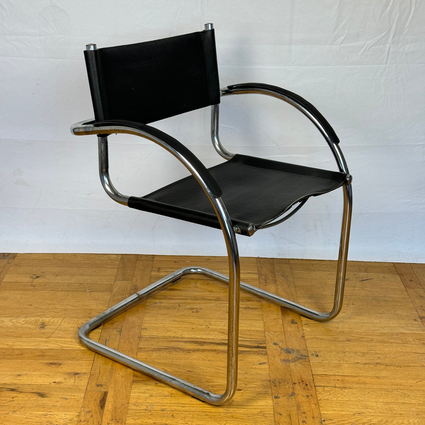 Bauhaus tubular chair 1990s