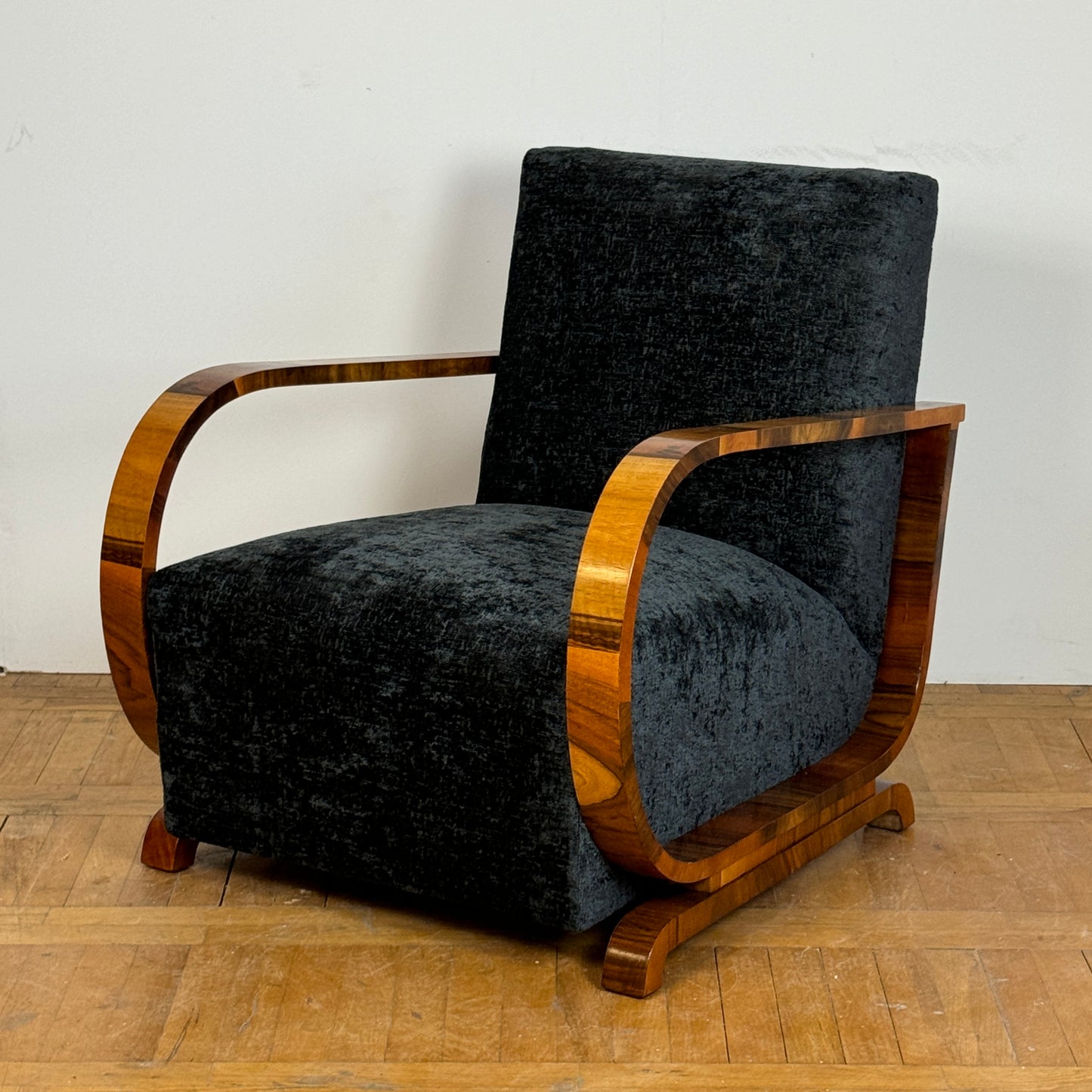 Pair of fully restored art-deco armchairs by Heal & Son London 1930s