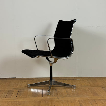 Charles Eames aluminium office chair EA108 for Herman Miller 1990s