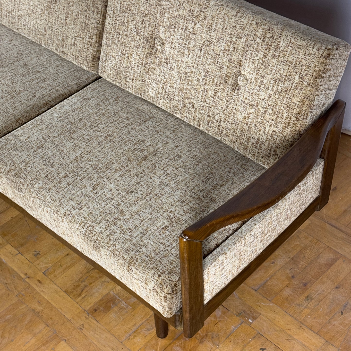 Knoll Antimott sofa 1960s