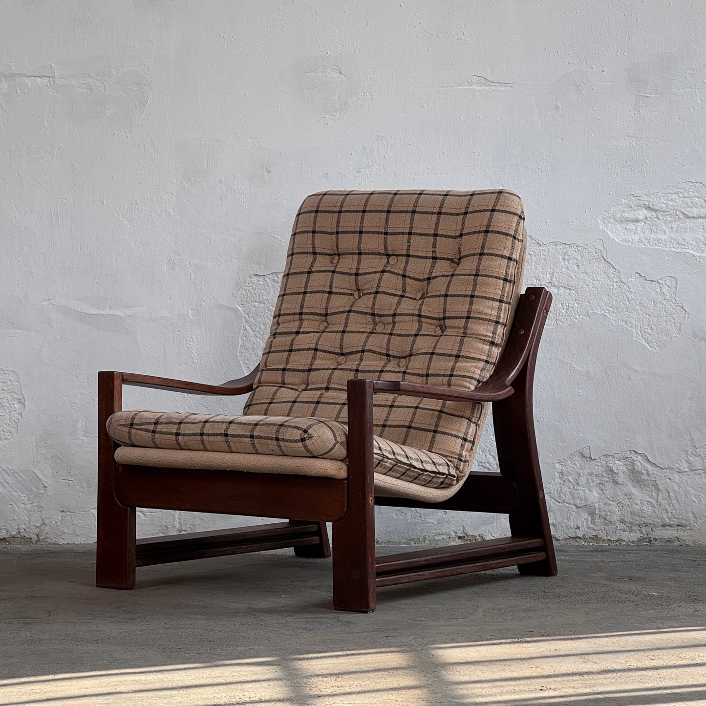 Vintage Hungarian Plaid Lounge Suite with Coffee Table, 1970s