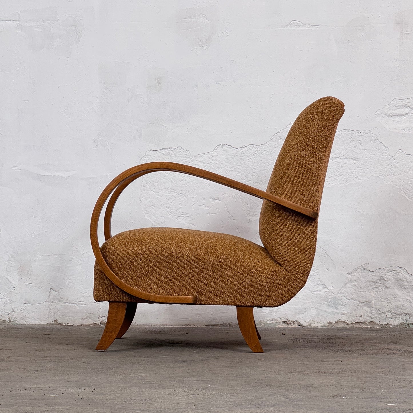 Pair of Fully Refurbished H-410 Art Deco Armchairs by Jindřich Halabala, 1930