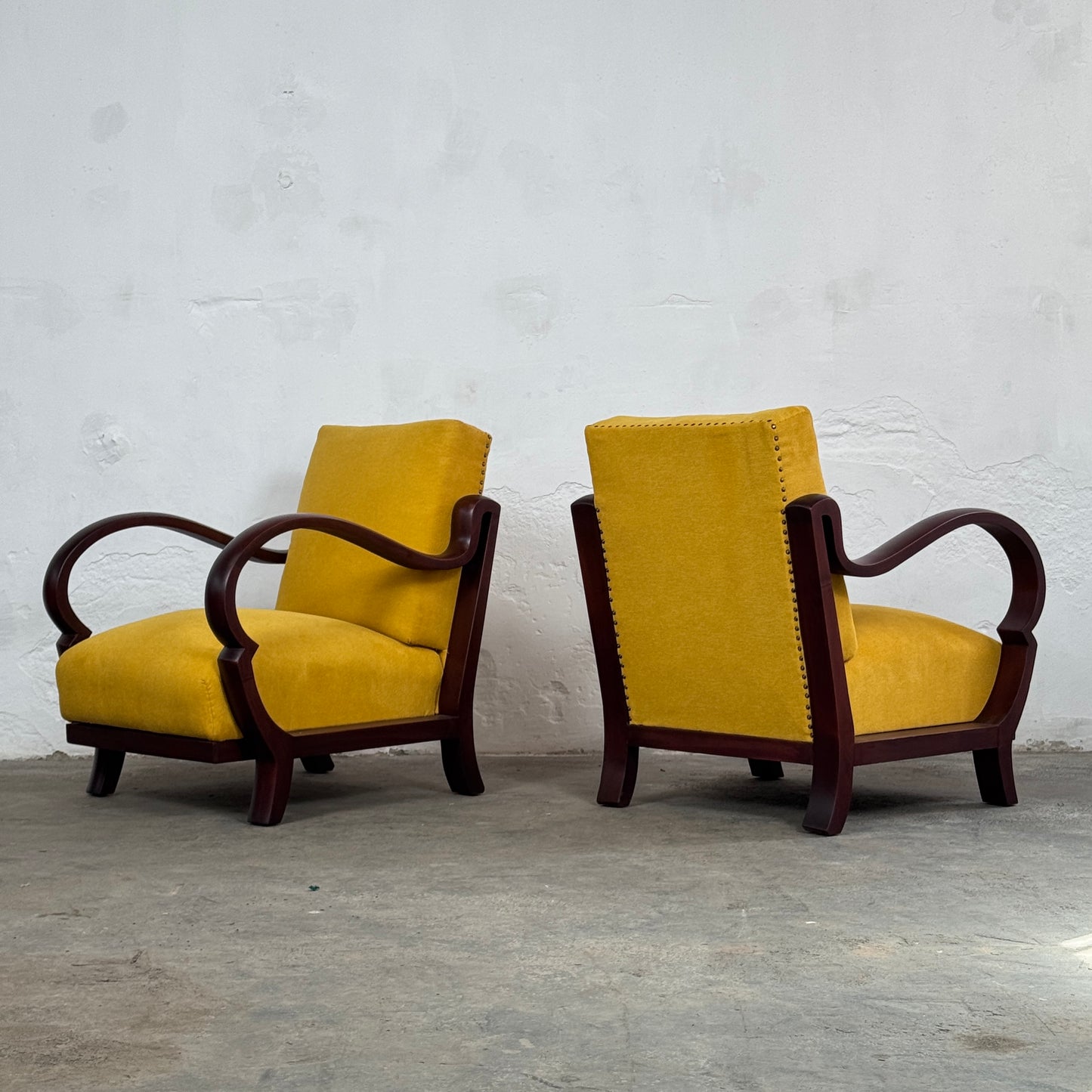 Pair of Debreceni Art Deco Armchairs with Bent Arms, 1940