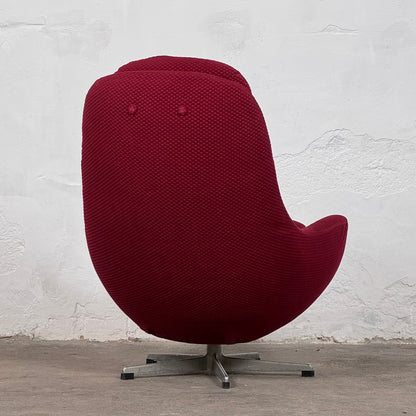 UP Závody Burgundy Swivel Chair, 1960s