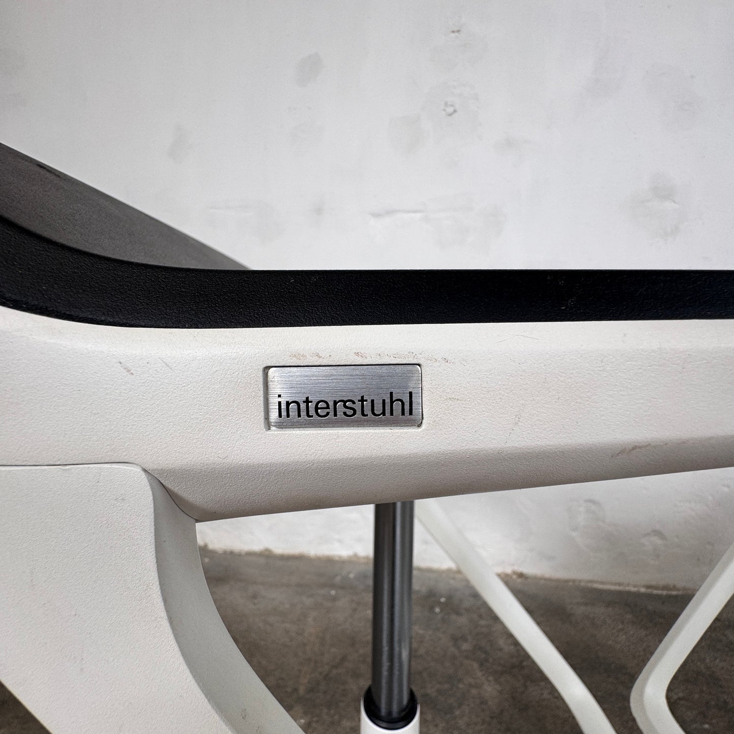 Interstuhl KINETICis5 710K Barstool