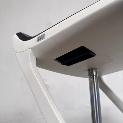 Interstuhl KINETICis5 710K Barstool