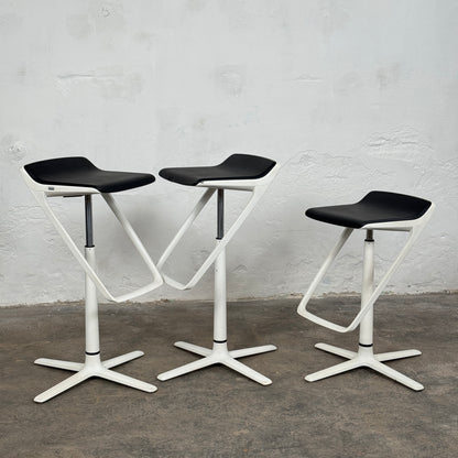 Interstuhl KINETICis5 710K Barstool