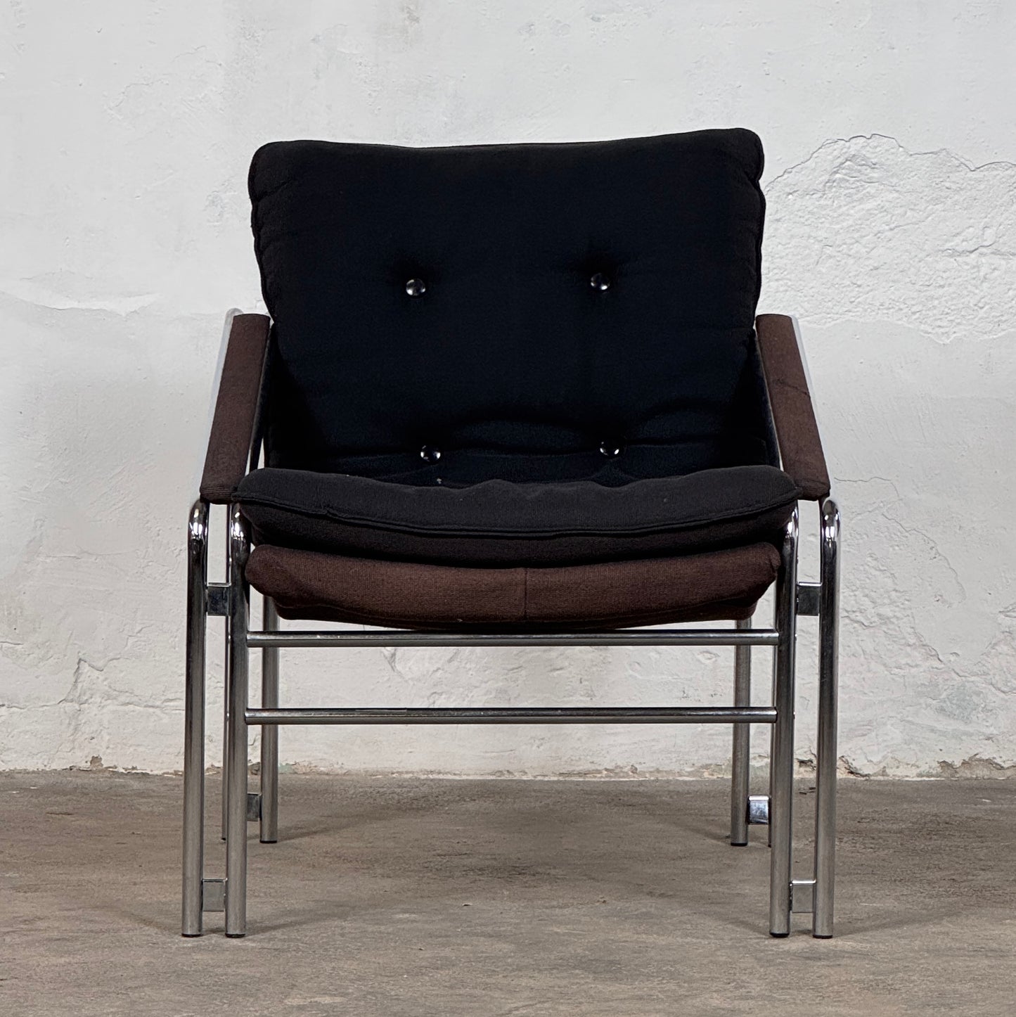 Pair of Bauhaus Style Mid-Century Armchairs