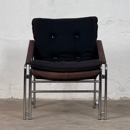 Pair of Bauhaus Style Mid-Century Armchairs