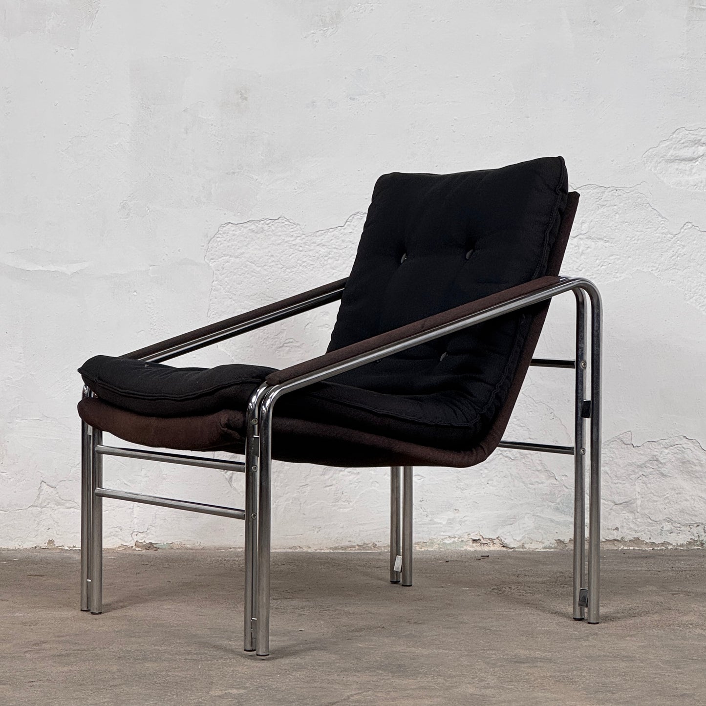 Pair of Bauhaus Style Mid-Century Armchairs
