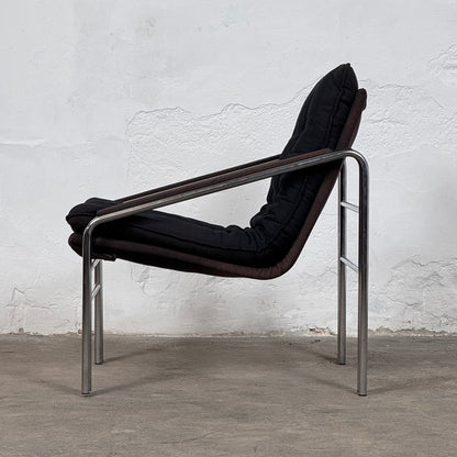 Pair of Bauhaus Style Mid-Century Armchairs