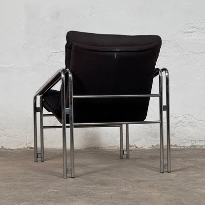 Pair of Bauhaus Style Mid-Century Armchairs