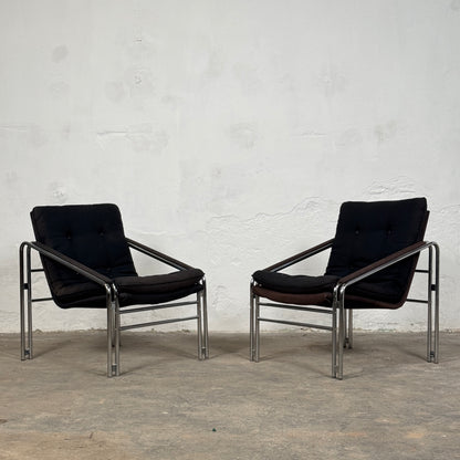 Pair of Bauhaus Style Mid-Century Armchairs