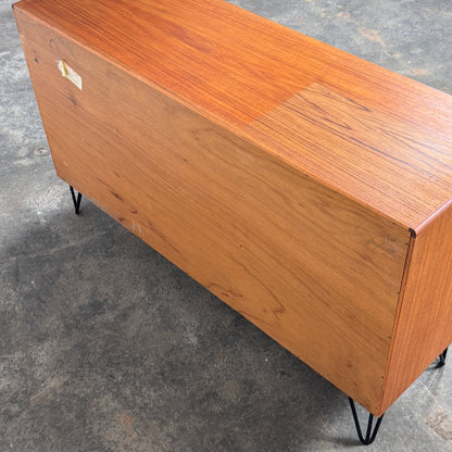 Vintage G-Plan Fresco Sideboard on Hairpin Legs, 1970