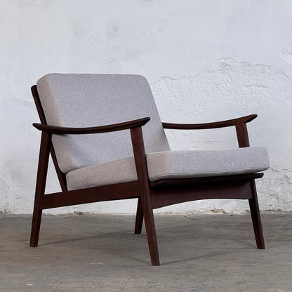 Set of 2 Fully Restored Mid-Century Easy Chairs, 1960
