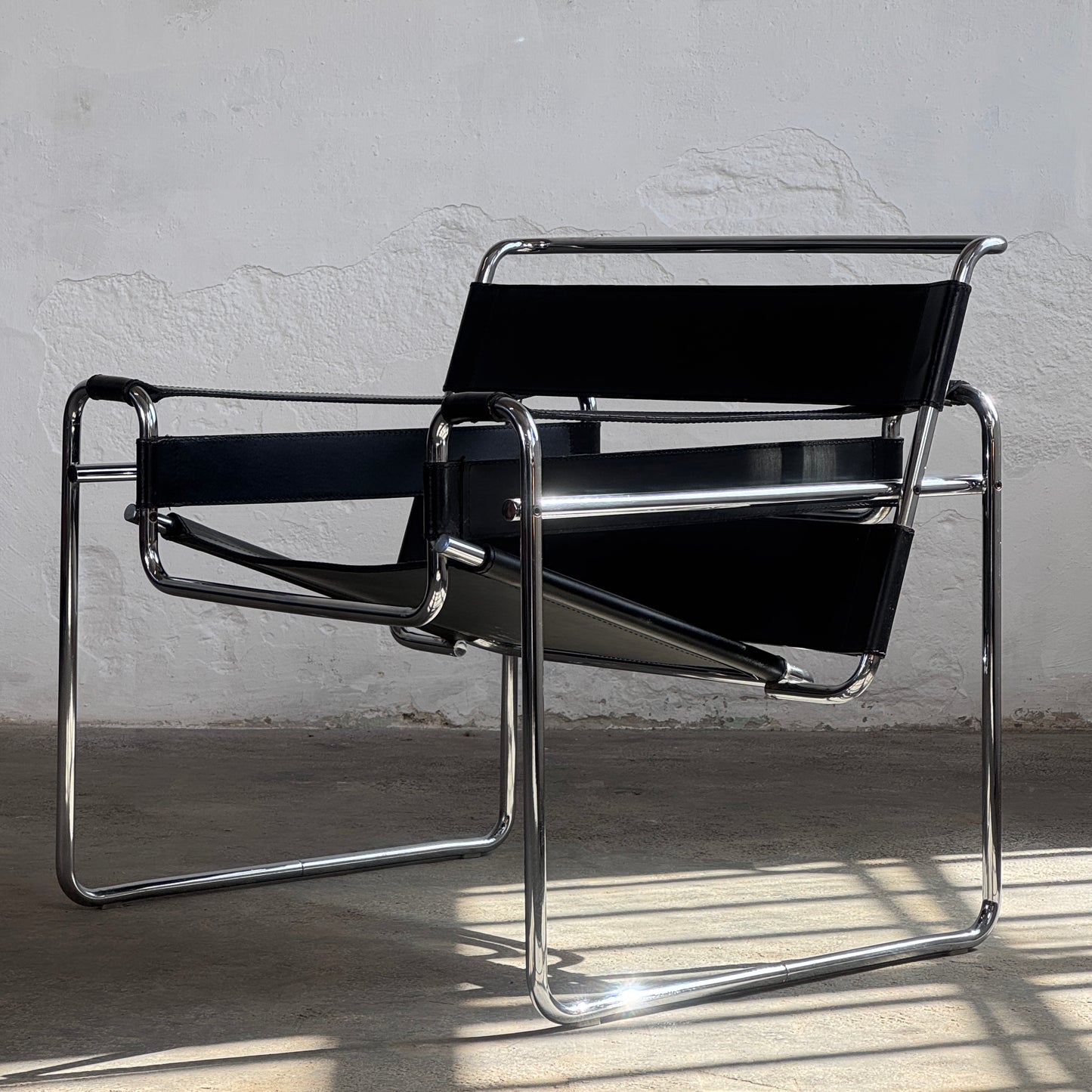 Set of 2 Marcel Breuer "Wassily" Chairs for Knoll, 1990