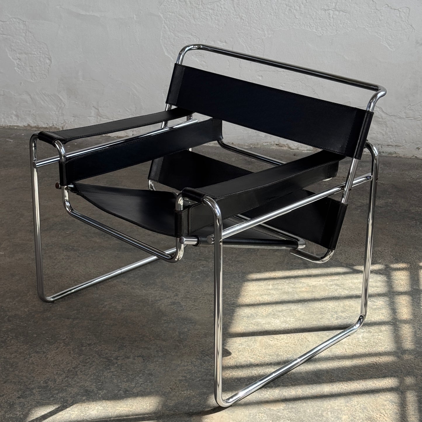 Set of 2 Marcel Breuer "Wassily" Chairs for Knoll, 1990