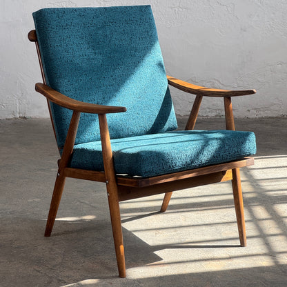 Pair of Fully Refurbished Czechoslovakian TON Lounge Chairs, 1960