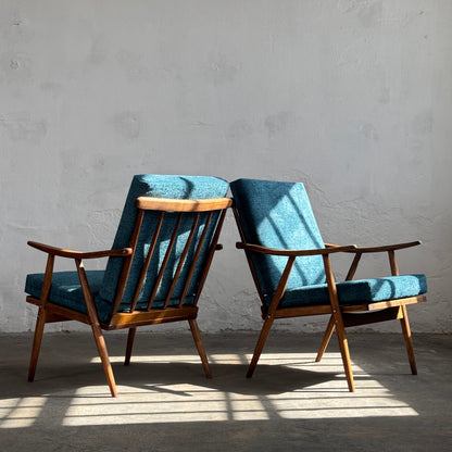 Pair of Fully Refurbished Czechoslovakian TON Lounge Chairs, 1960