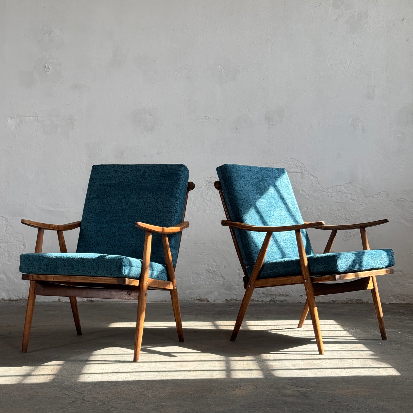 Pair of Fully Refurbished Czechoslovakian TON Lounge Chairs, 1960
