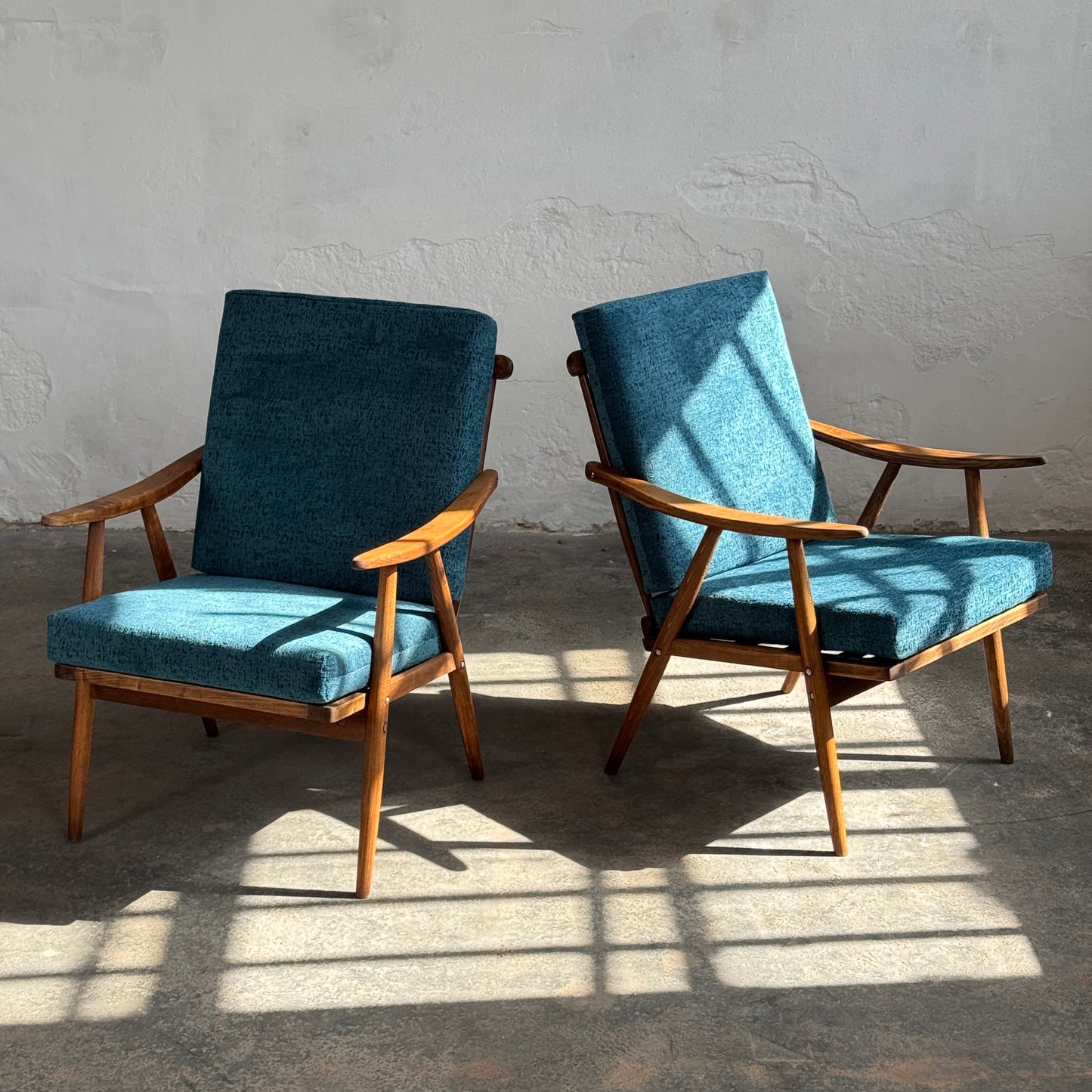 Pair of Fully Refurbished Czechoslovakian TON Lounge Chairs, 1960