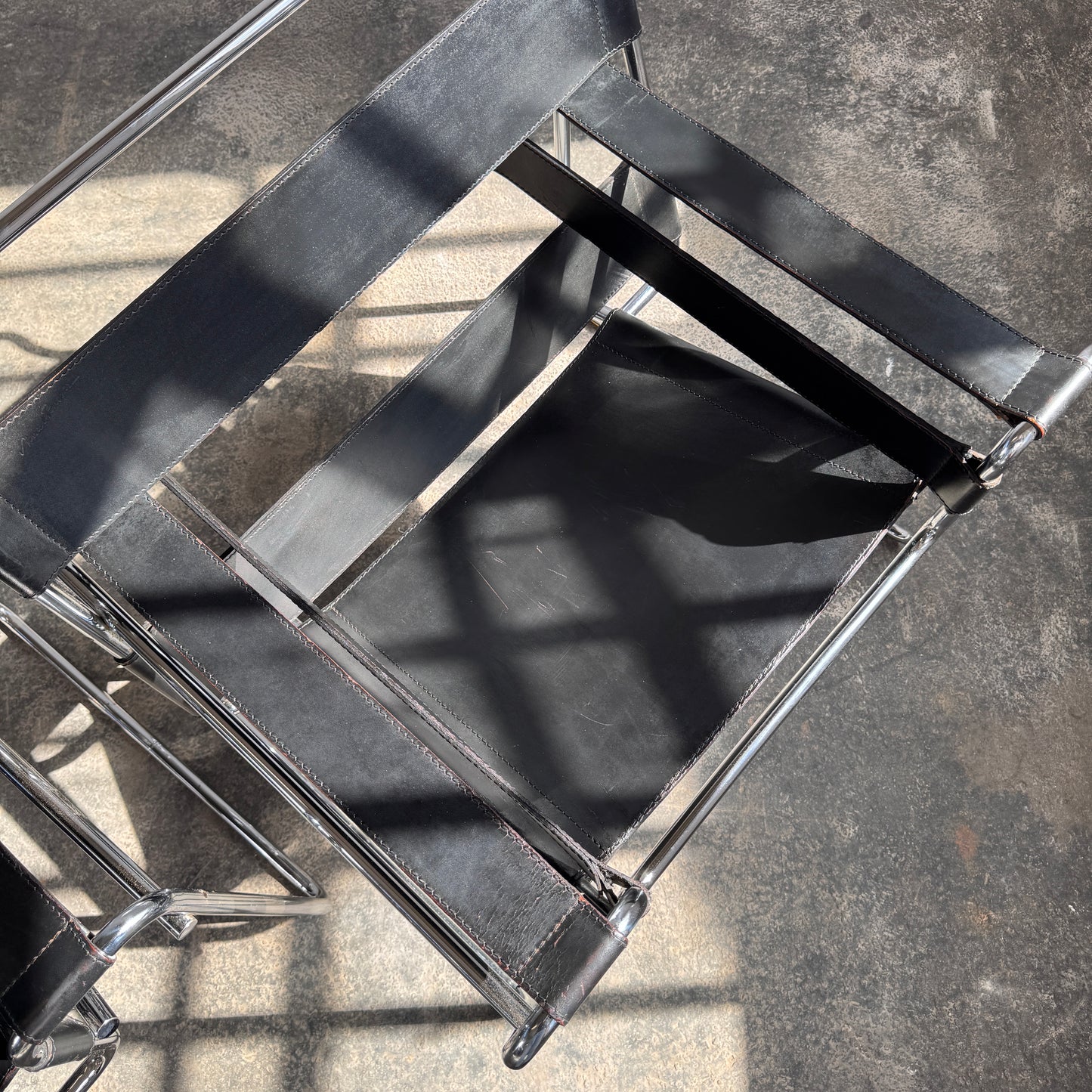 Set of 2 Marcel Breuer "Wassily" Chairs with Matching Coffee Table for Knoll, 1990