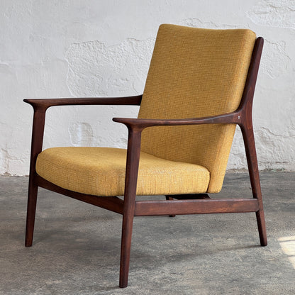 Danish Style Fully Refurbished Mid-Century armchair, 1960