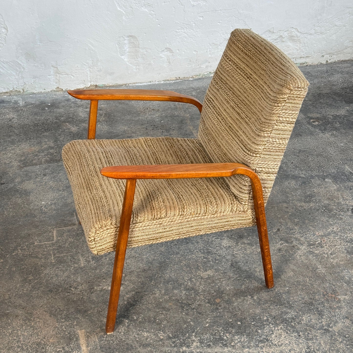 Pair of DDR Oak Armchairs for Refurbishment, 1960