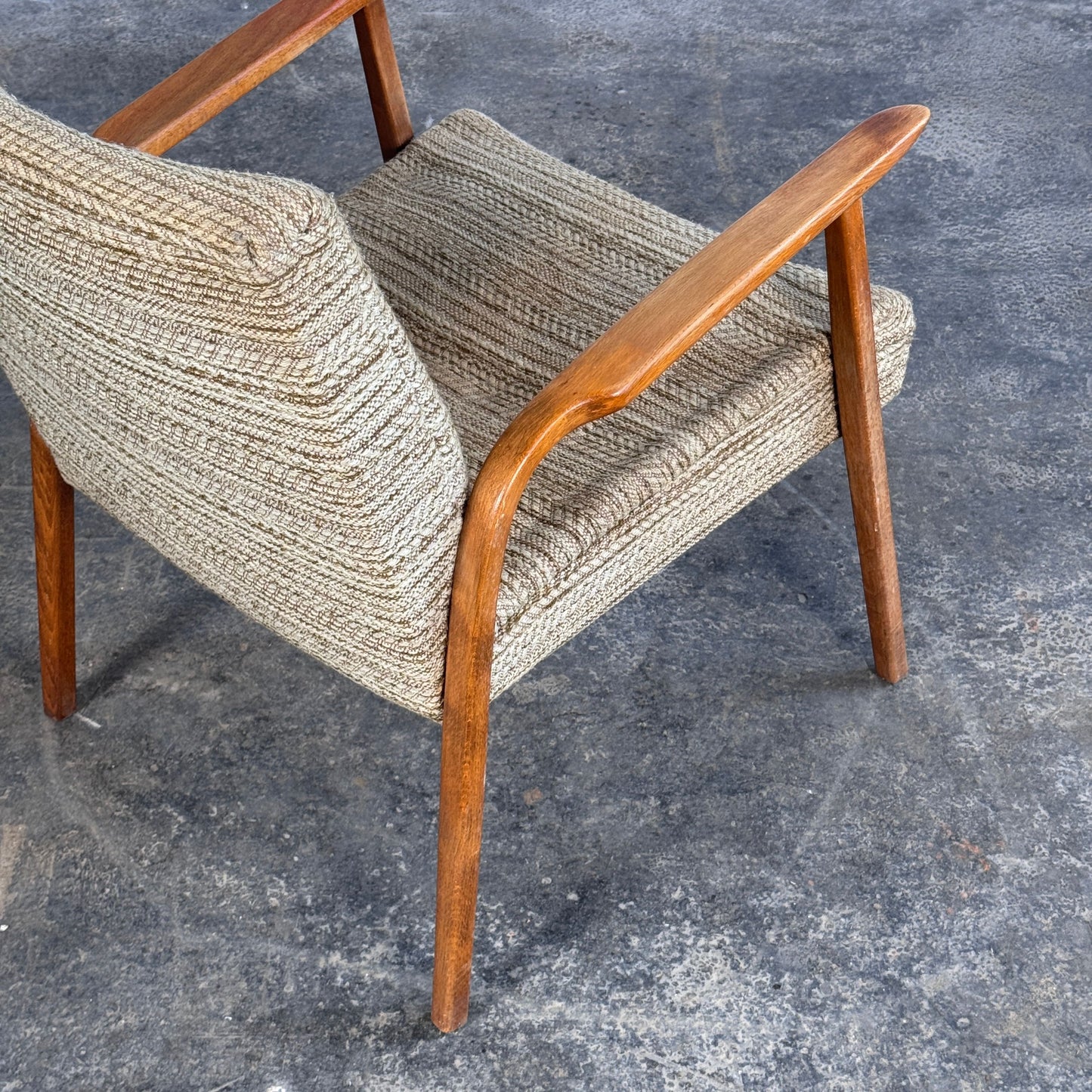 Pair of DDR Oak Armchairs for Refurbishment, 1960