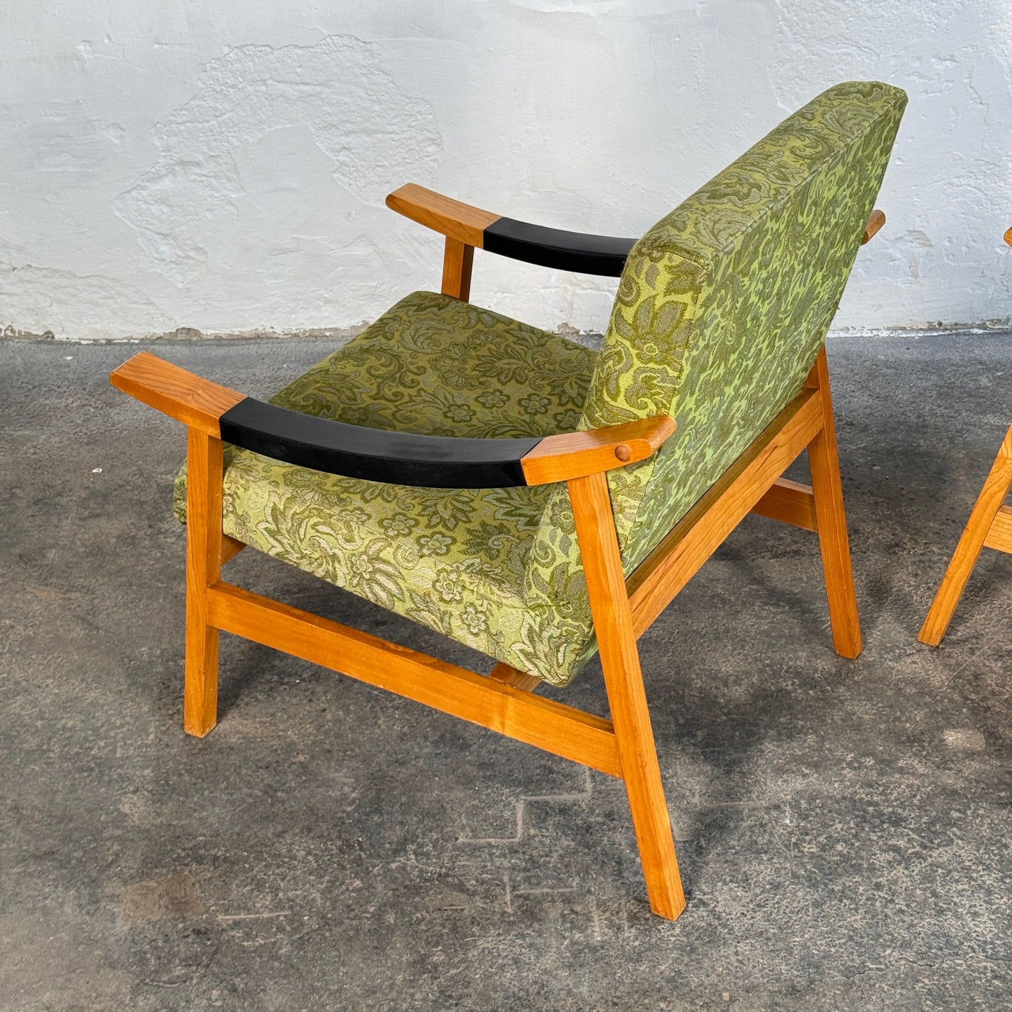 Pair of Hungarian Mid-Century Armchairs by László Heczendorfer, 1977