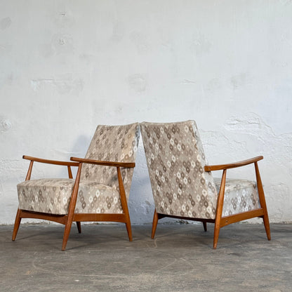 Pair of Hungarian Mid-Century Modern Armchairs, 1960