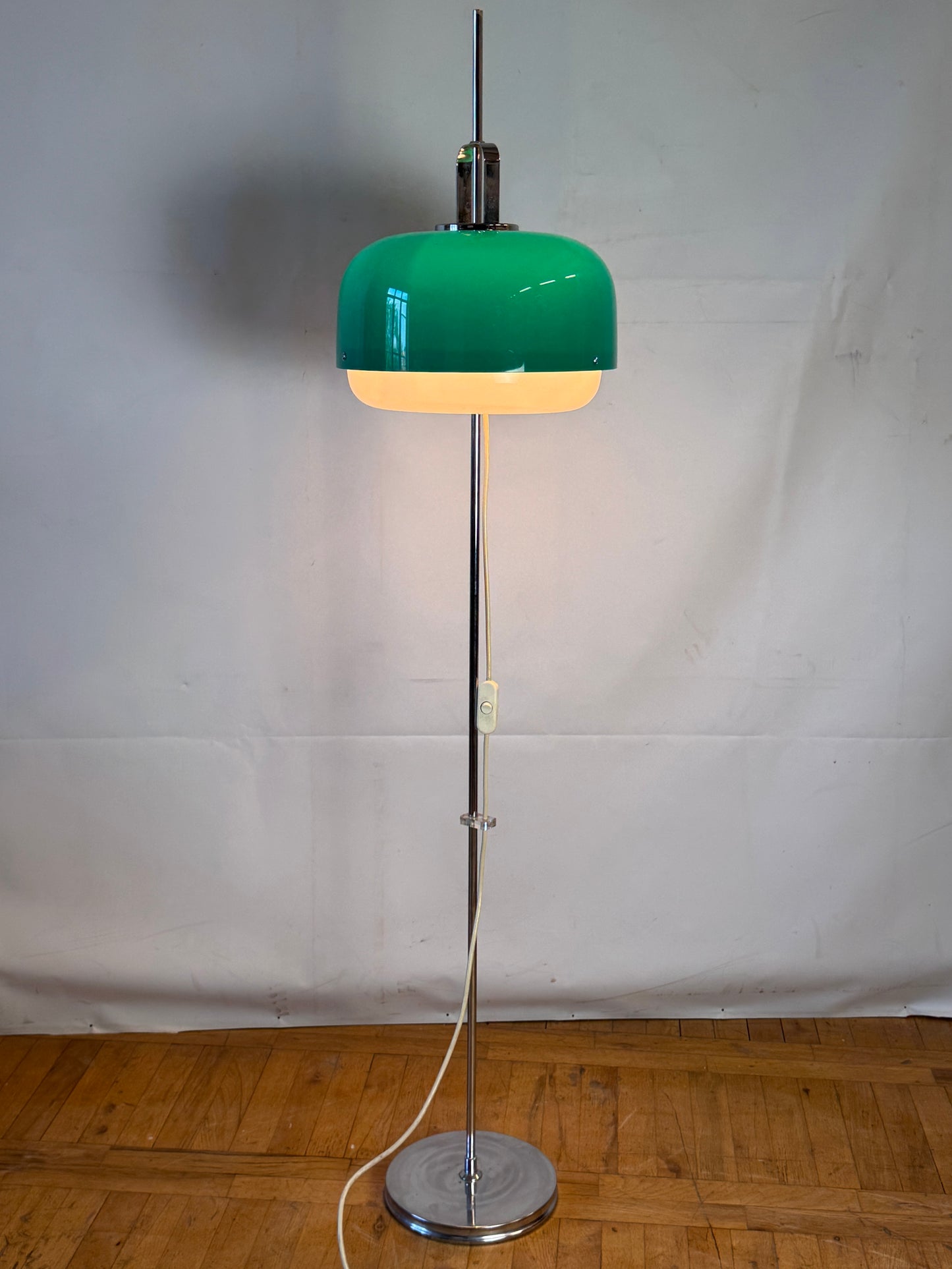 Harvey Guzzini "Medusa" floor lamp for Meblo Italy 1960s