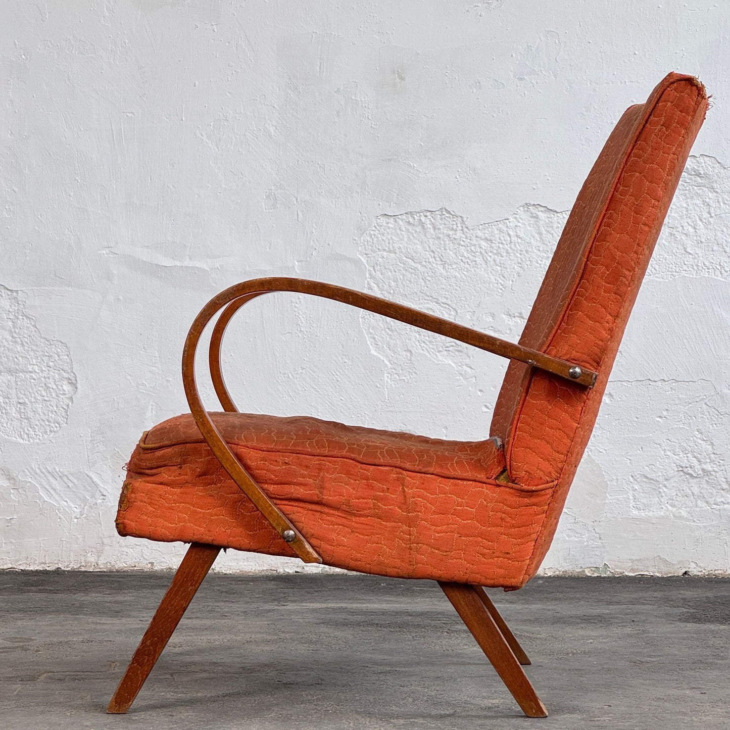 Pair of Romanian Armchairs, 1960s - Restoration Project