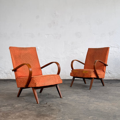 Pair of Romanian Armchairs, 1960s - Restoration Project