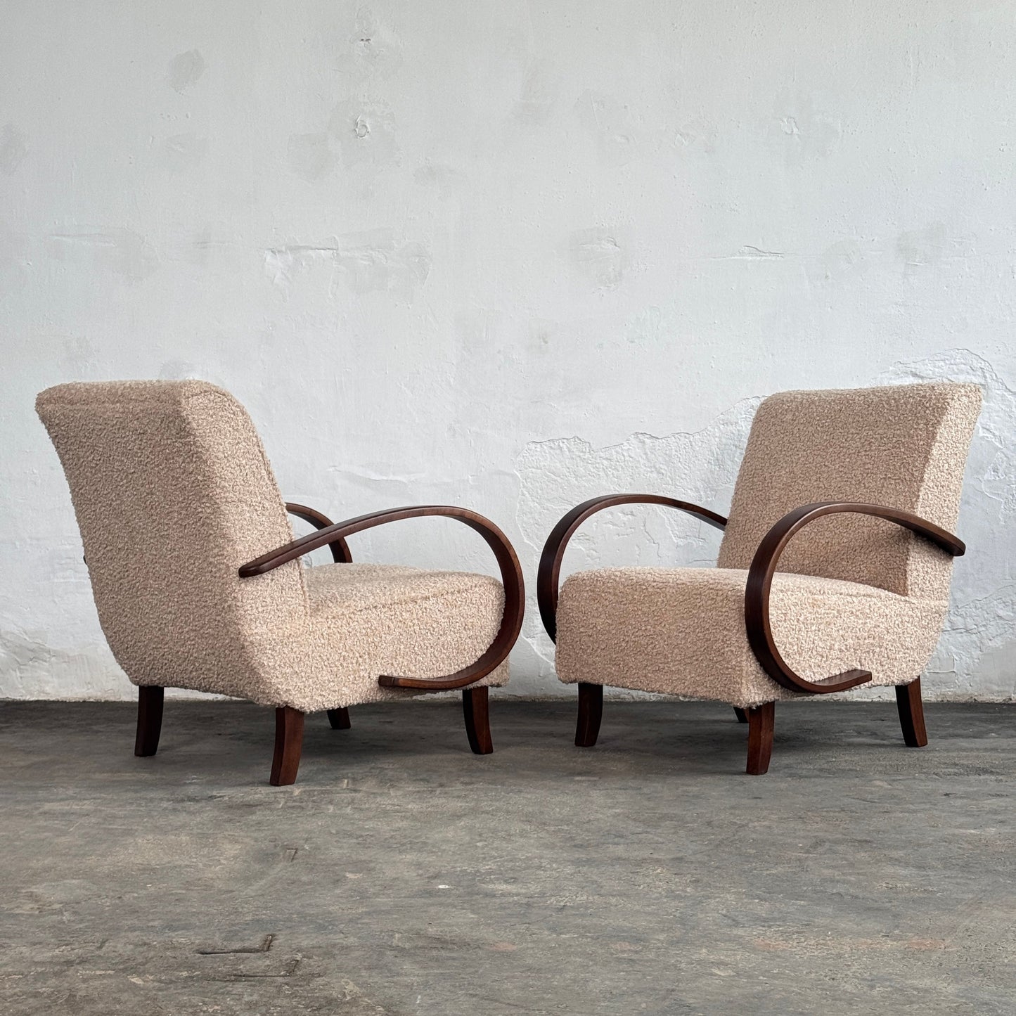 Pair of Halabala H-410 Armchairs, Fully Restored, 1930s