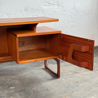 G-Plan Quadrille Dresser/Writing Desk by R. Bennett, 1960s