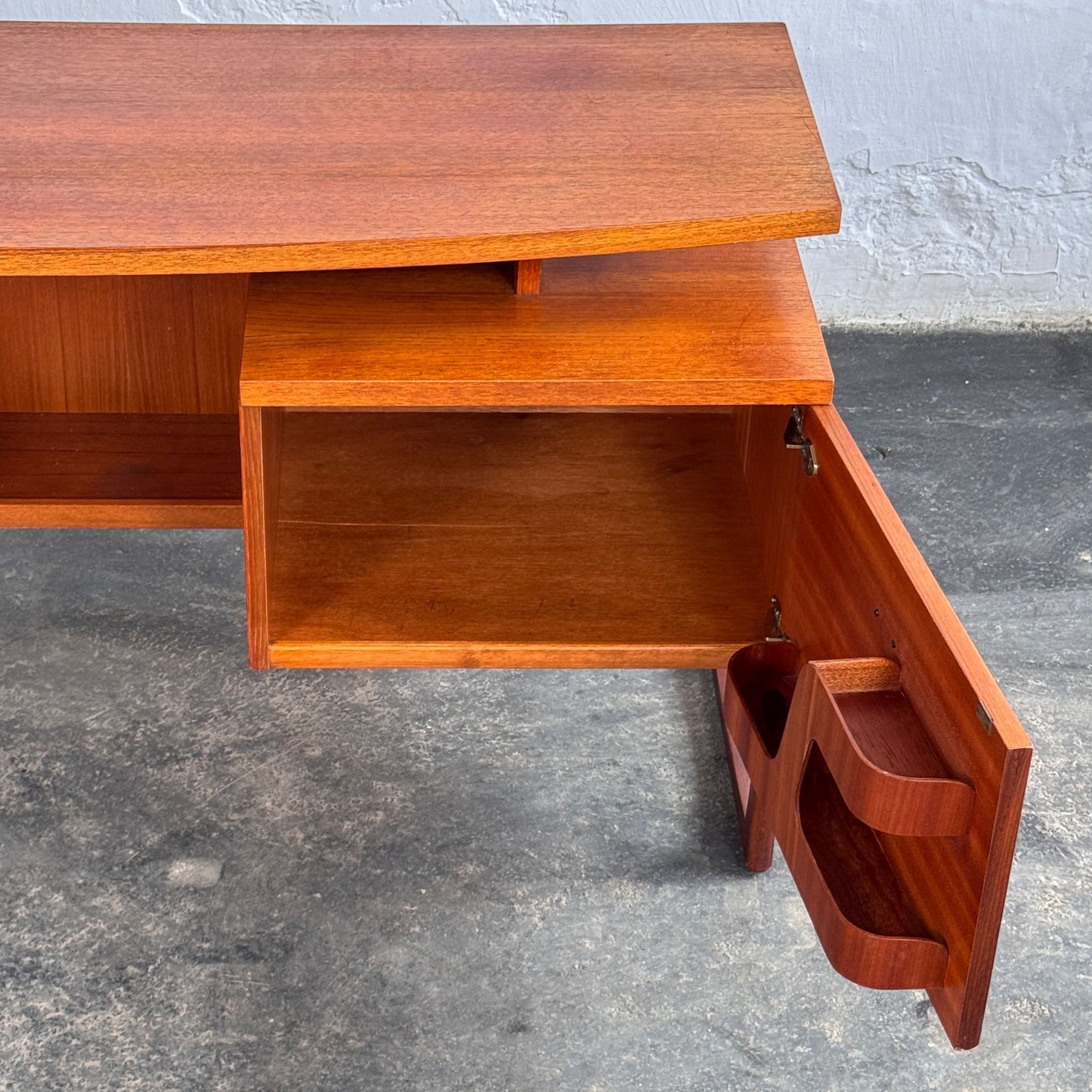 G-Plan Quadrille Dresser/Writing Desk by R. Bennett, 1960s