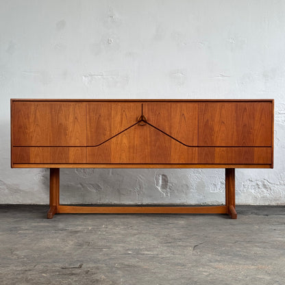 McIntosh of Kirkcaldy "Envelope" Teak Sideboard, 1970s