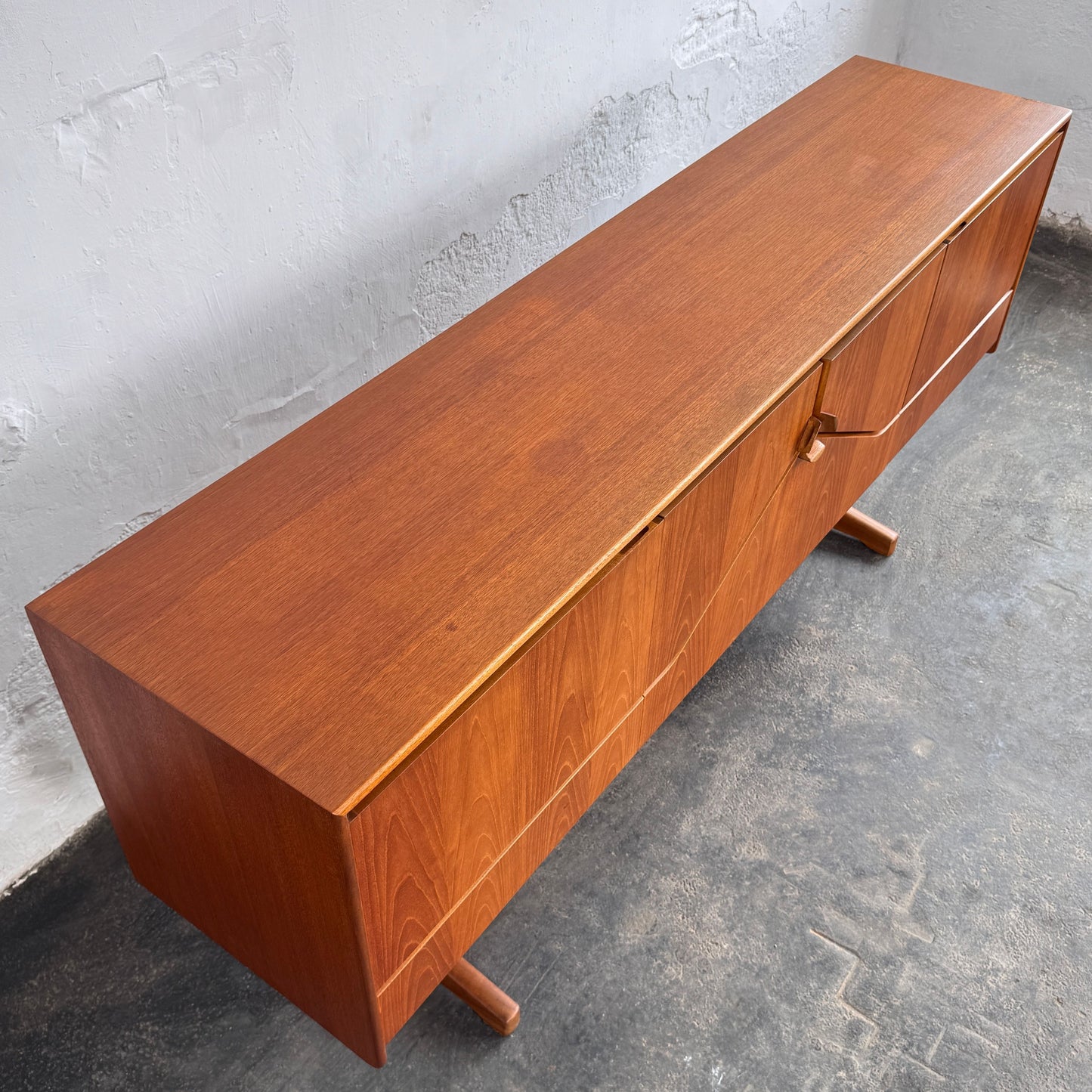 McIntosh of Kirkcaldy "Envelope" Teak Sideboard, 1970s