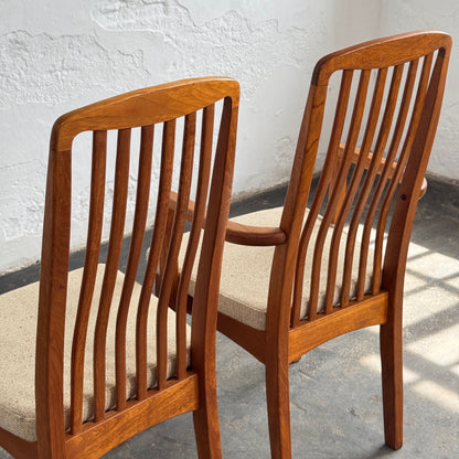 Set of 6 Danish Dining Chairs with 2 Carvers