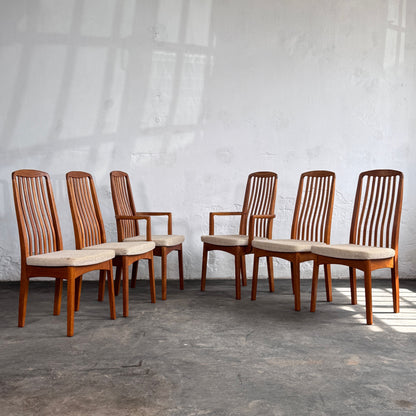 Set of 6 Danish Dining Chairs with 2 Carvers