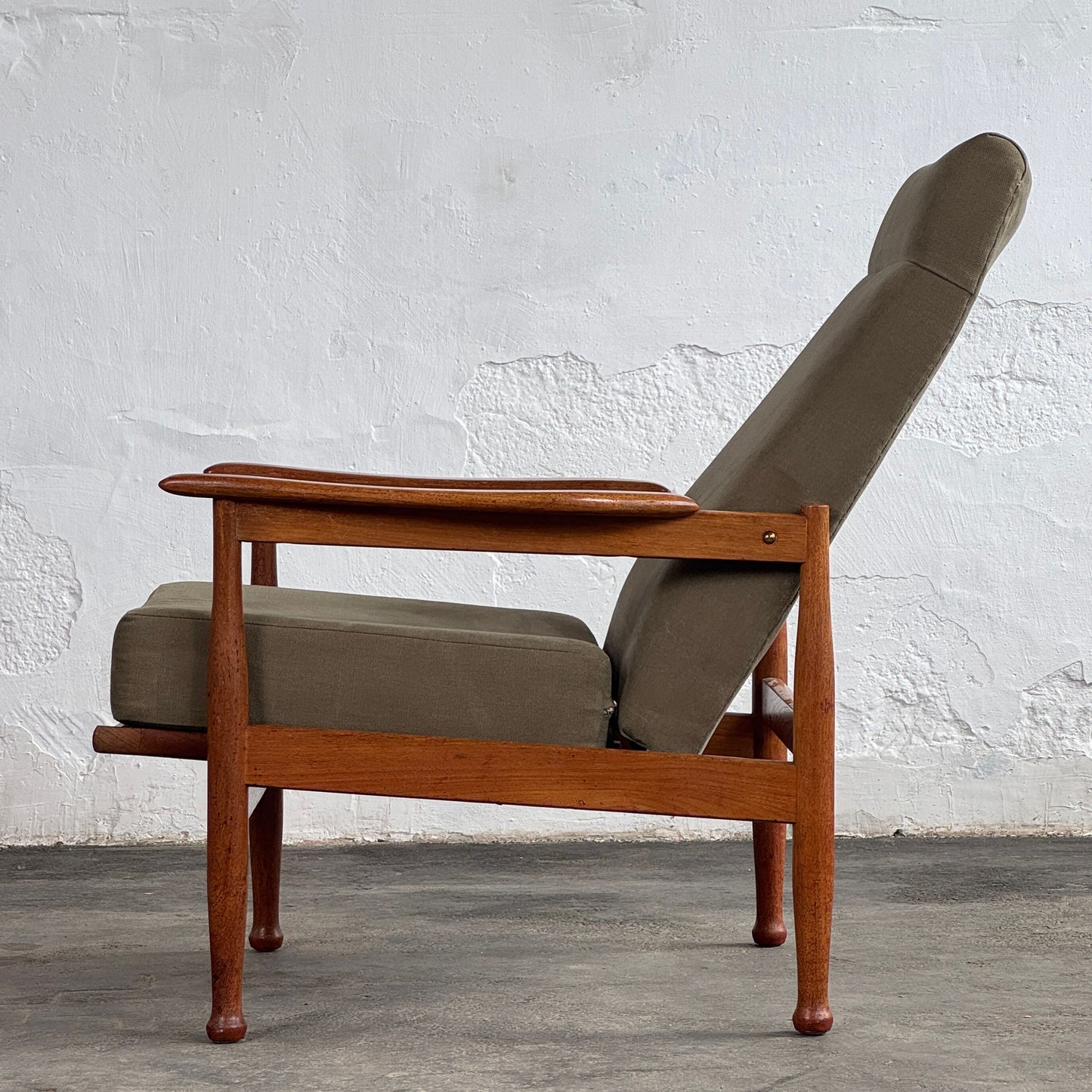 George Fejer "Manhattan" Reclining Lounge Chair by Guy Rogers, 1967/68