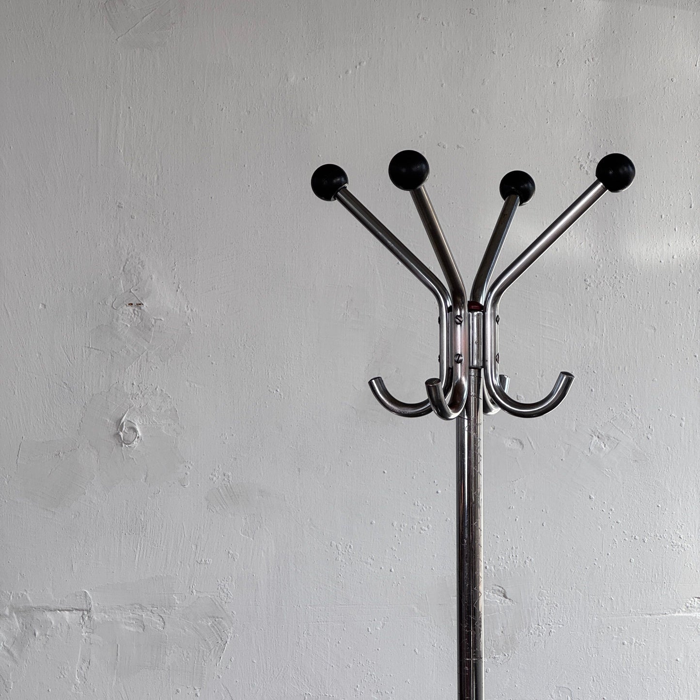 Bauhaus Style Chrome Coat Rack by Hynek Gottwald, 1940s